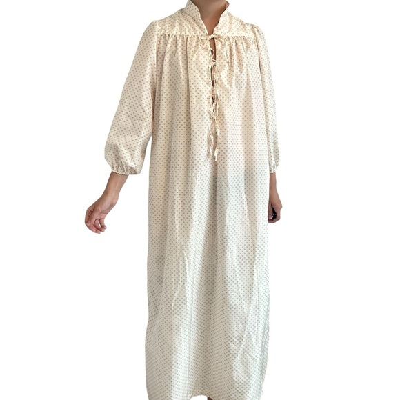 Vintage Long Nightgown Hearts Lolita Modest Tie Front Coquette Size Medium - Picture 1 of 9